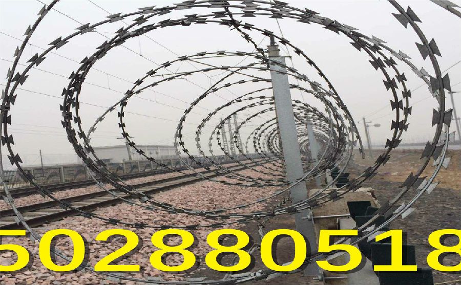 刺絲滾籠安裝效果圖 刺絲滾籠安裝效果圖