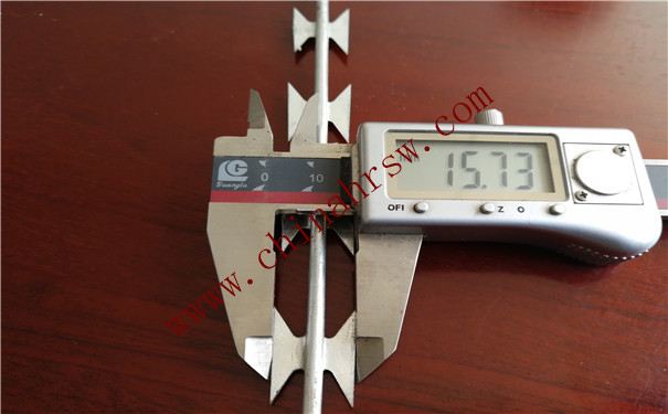 刀片刺繩細節圖 刀片刺繩細節圖